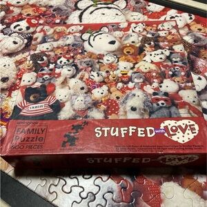 Springbok Stuffed with Love Family Puzzle - Red and White